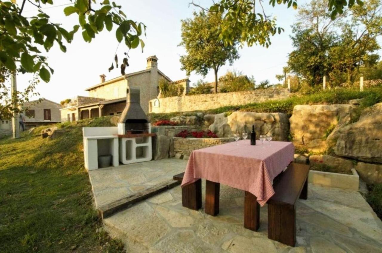The Grandview Residence Buzet Εξωτερικό φωτογραφία